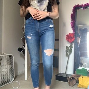 Hollister Hi-rise Super Skinny Jeans (5S)